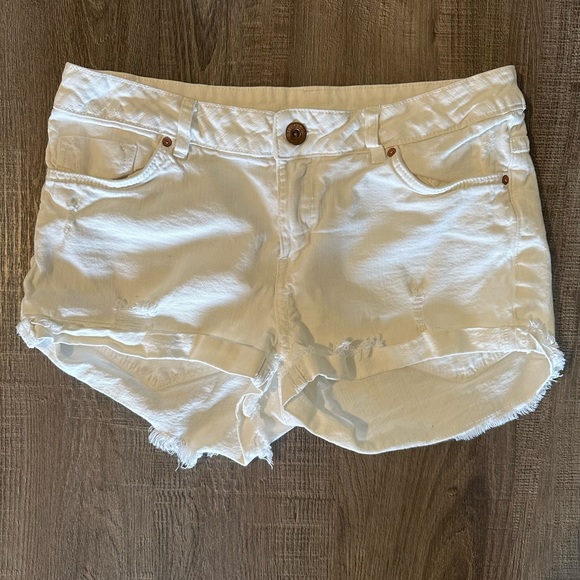 White Jean Shorts - Picture 1 of 5